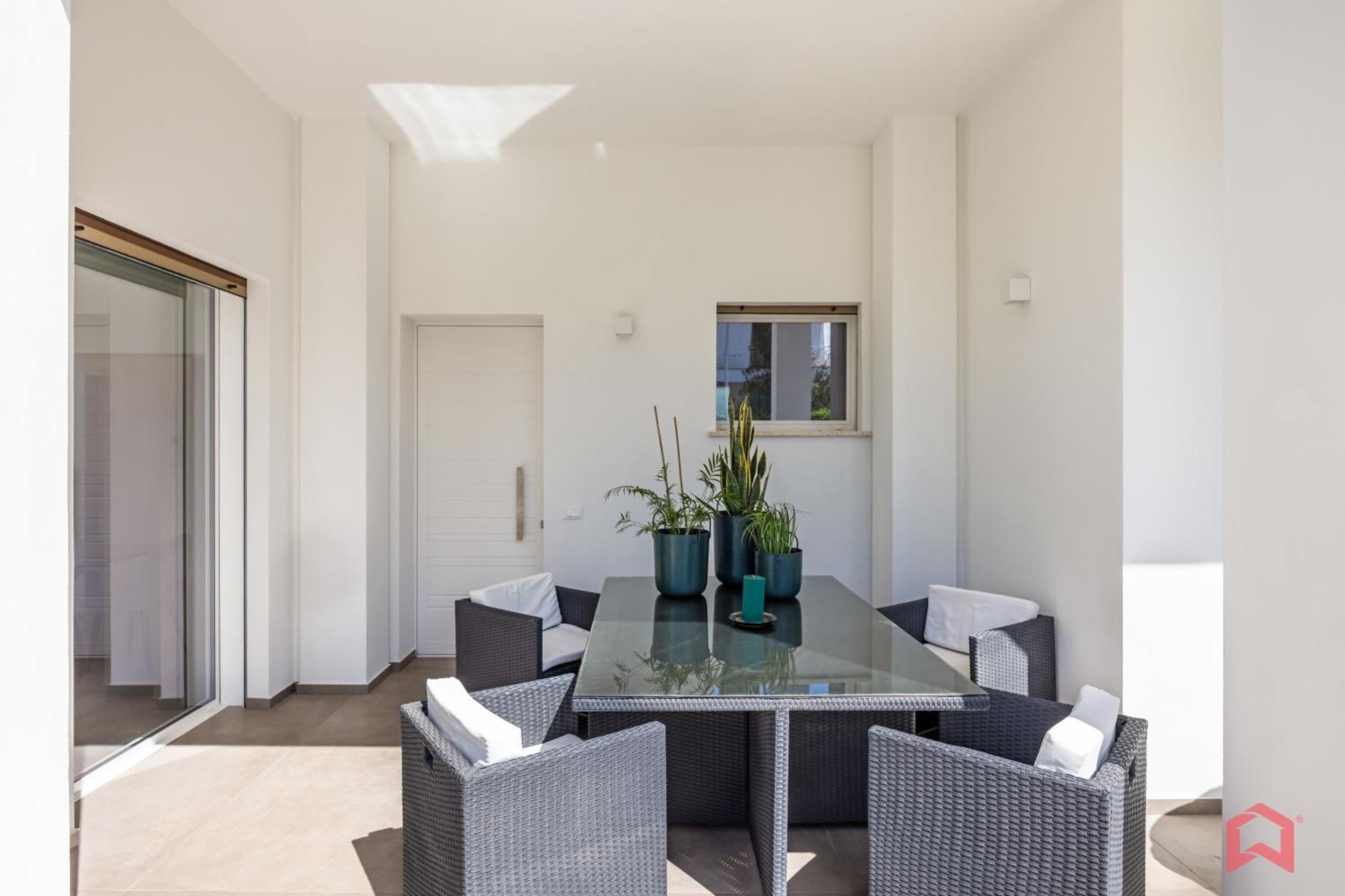 Appartamento In Villa Con Piscina Privata Palermo Luaran gambar